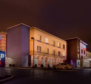 UTICA- NEW YORK Hotel by Marriott®